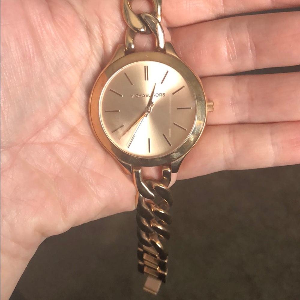Michael Kors rose gold watch